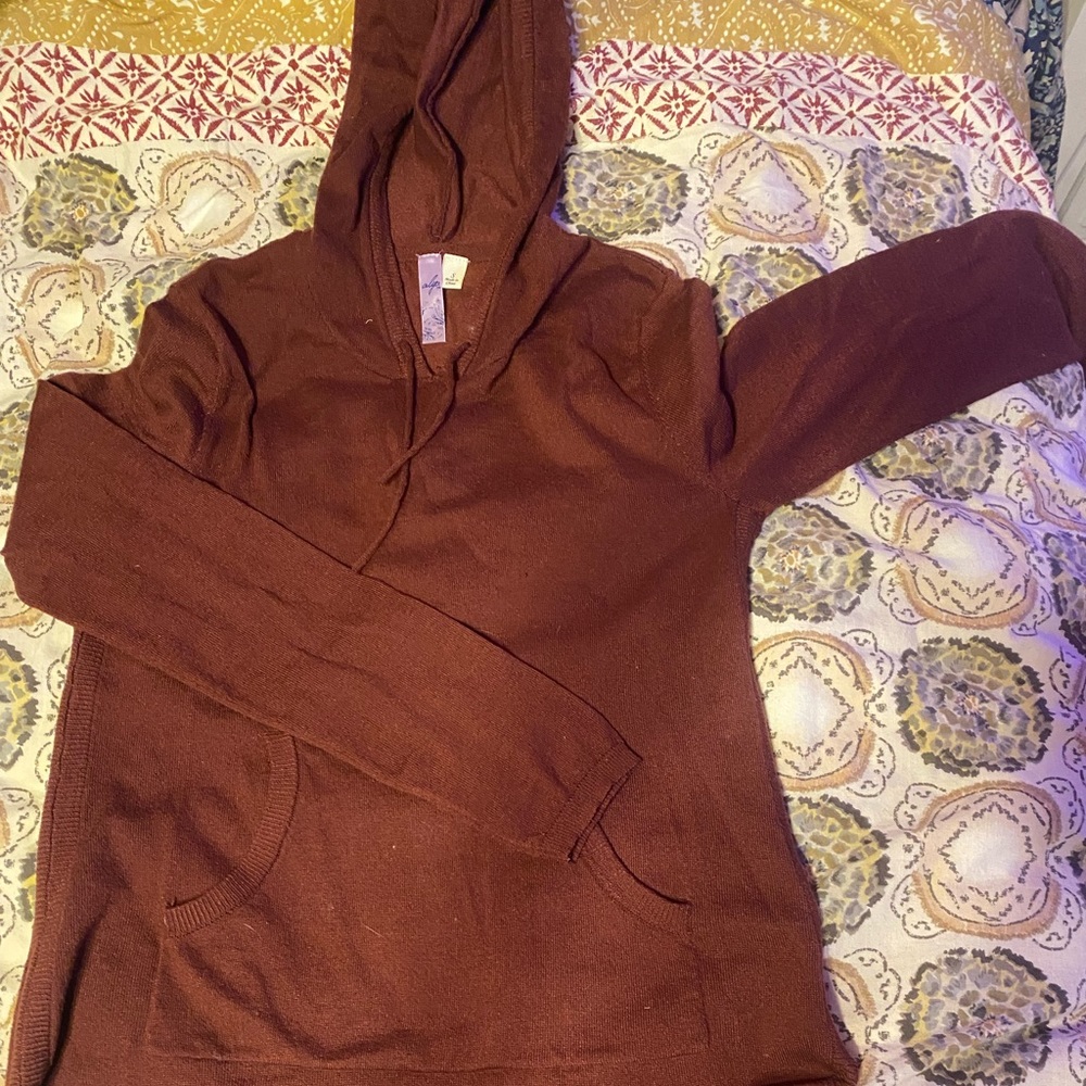 Light sweatshirt